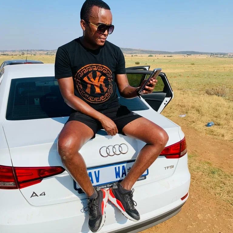 IamGuccified's tweet photo. Yi weekend enkulu mara ayikho nkulu kim 🤔😮‍💨 https://t.co/pBBjfTinmW