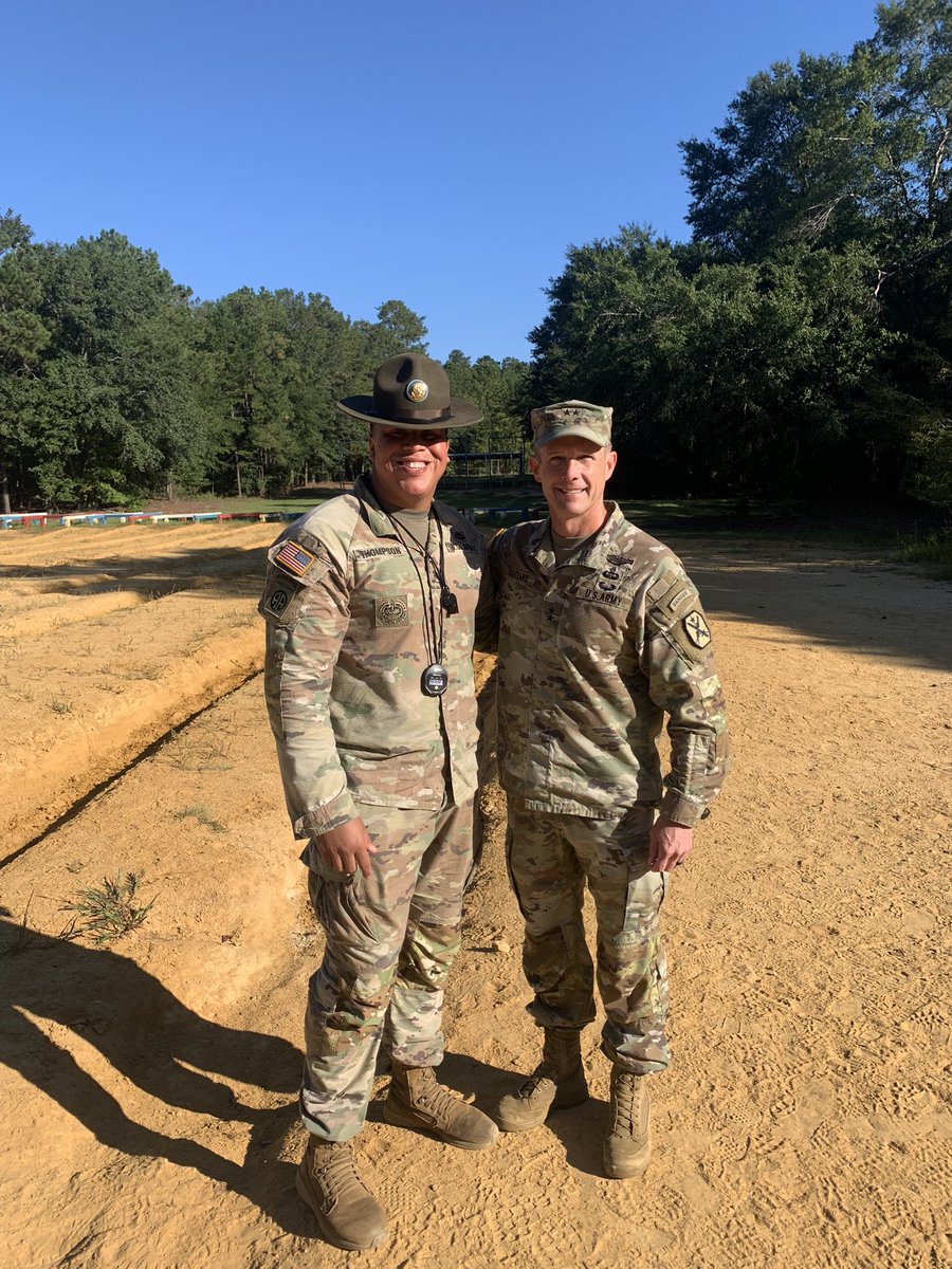 Awesome to run into SSG Thompson with 2-58 IN. Awarded him an impact ARCOM years ago when he superbly led a weapons squad as a SPC in 1-505 and their support by fire position crushed it on a company live fire on OP13 at Fort Bragg!