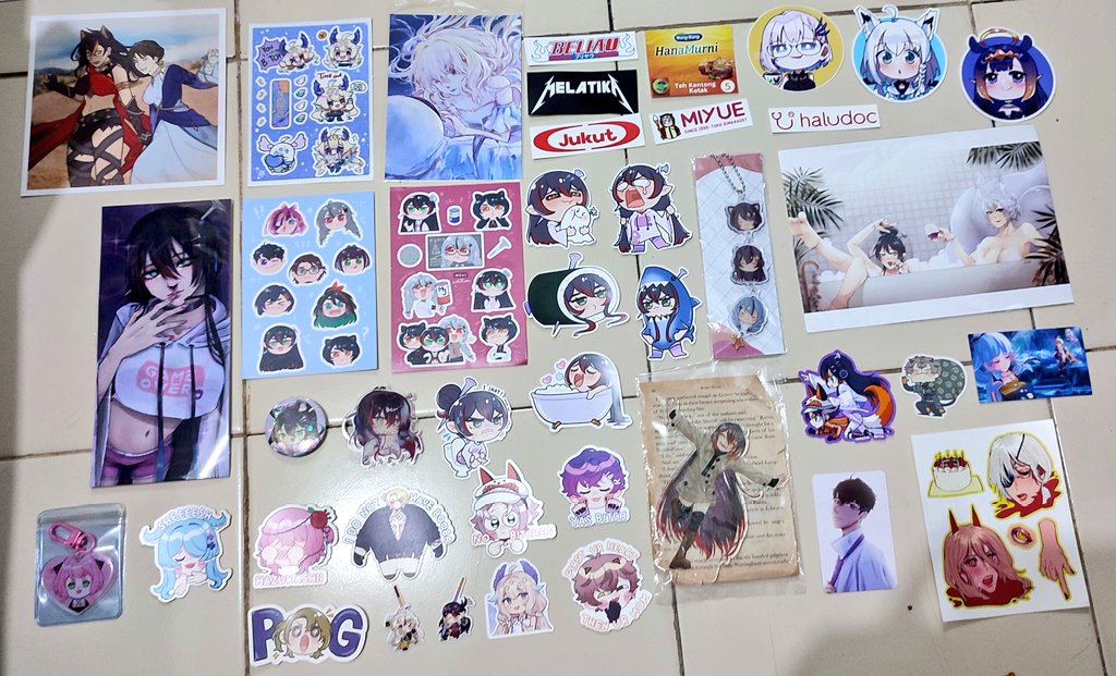 papiliomare's tweet photo. hari ini prinsipnya kalo liat mika langsung dibeli https://t.co/z2gy3zsgHw