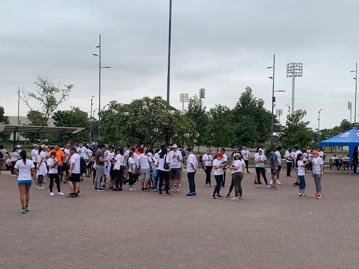 Veolia_Ec's tweet photo. ¡En #Veolia promovemos los valores! Iniciamos nuestra carrera #RunForDiversity en la #SemanaDeLaSeguridad en la que apostamos por un mundo lleno de igualdad y solidaridad 🌎.
#SemanaDeLaSeguridadVeolia #Veolia #Ecuador https://t.co/4r8VUbP9xH