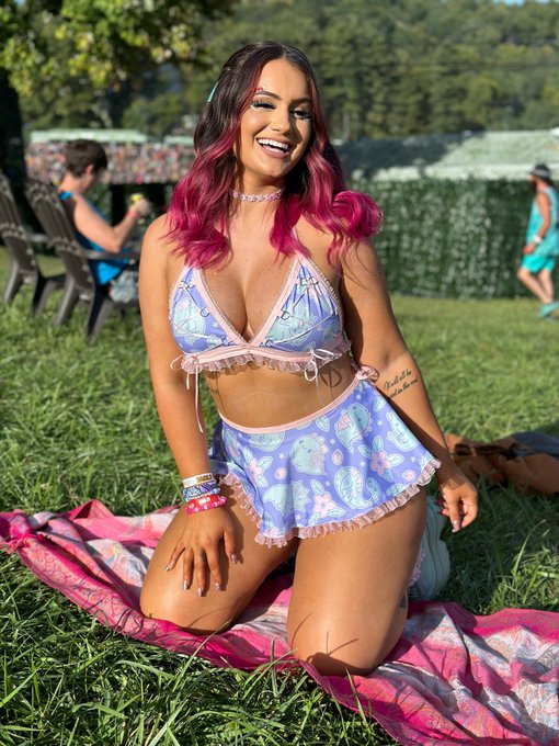 Lost lands day one 🔥🥰 https://t.co/YJgB9OlyrG