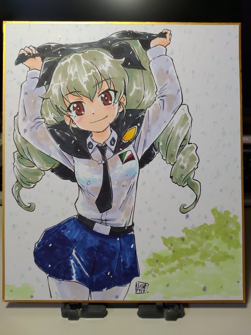 明日はビッグサイトで開催されるぱんあに参加してきます。
新刊は超久々に漫画ですよ。感覚がだいぶ抜けてて大ポカもかましてますが、描いてて楽しかったのでよっしゃよっしゃ。
後は既刊5種類あるので机の上が狭くなりそう。
夏コミに出した落描き集の原画頒布も予定してます。 