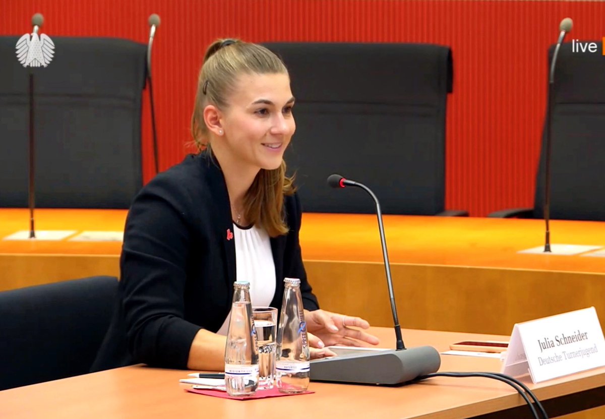 Julia Schneider (@schndr_j) on Twitter photo ~ #Ehrenamt ist keine Arbeit, die nicht bezahlt wird. Es ist Arbeit, die unbezahlbar ist. 🫶~
Ich hatte am Mittwoch die große Ehre im Unterausschusses
des #Bundestag zum Thema Junges #Engagement zu sprechen.
Zur Anhörung: lnkd.in/eRTEjwPY
<a href="/dtb_online/">Deutscher Turner-Bund</a> <a href="/dsj4sport/">Deutsche Sportjugend (dsj)</a> <a href="/DOSB/">DOSB</a> ~ #Ehrenamt ist keine Arbeit, die nicht bezahlt wird. Es ist Arbeit, die unbezahlbar ist. 🫶~
Ich hatte am Mittwoch die große Ehre im Unterausschusses
des #Bundestag zum Thema Junges #Engagement zu sprechen.
Zur Anhörung: lnkd.in/eRTEjwPY
<a href="/dtb_online/">Deutscher Turner-Bund</a> <a href="/dsj4sport/">Deutsche Sportjugend (dsj)</a> <a href="/DOSB/">DOSB</a>