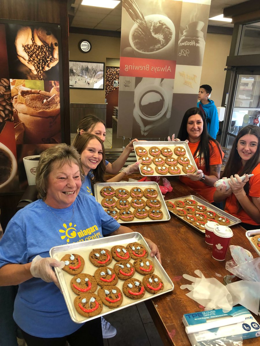 JennieStevens_'s tweet photo. Get your last smile cookies this weekend! Thanks to the staff and volunteers who have made this week so successful! @niagarachildctr and @YWCANiagara
#smilecookie #supportlocal #myhomestc #onpoli https://t.co/xYdMMqLPEM