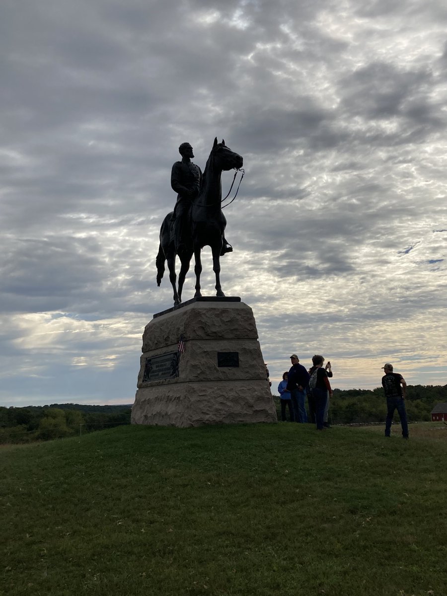 scotthancockOT's tweet photo. General Meade ready to get #MoreHistory battlefield walk ⁦@GettysburgNMP⁩ with Chris Gwinn &amp; I https://t.co/H0laMDU7XU