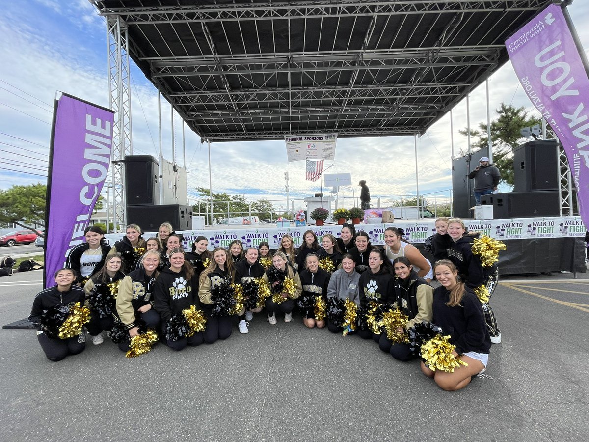 💜 Cheering on today’s walkers 👟