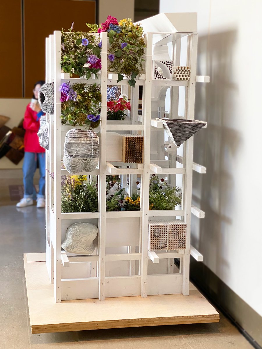 uoregondesign's tweet photo. "Transpecies Facade" was featured in the Bruton Transpecies Design Intensive. This conceptual project, stemming from an inter-disciplinary partnership with @Terreform_ONE, allows native bees to flourish in urban landscapes.
#TranspeciesDesign #OregonDesignDucks #ODD https://t.co/PPGDKSjN1u
