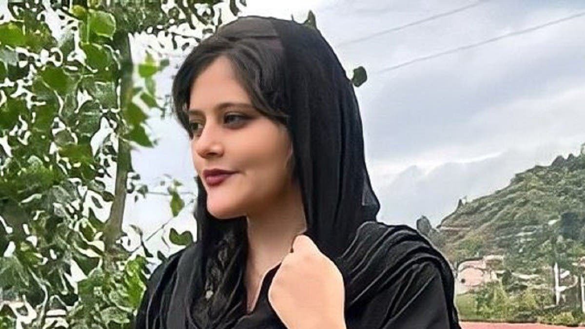 shtstrmsndwch's tweet photo. #MahsaAmini #IranProtests2022 #IranProtests #OpIran #mahsa_amini @un @UNWomenWatch https://t.co/lNyOe3Aahy