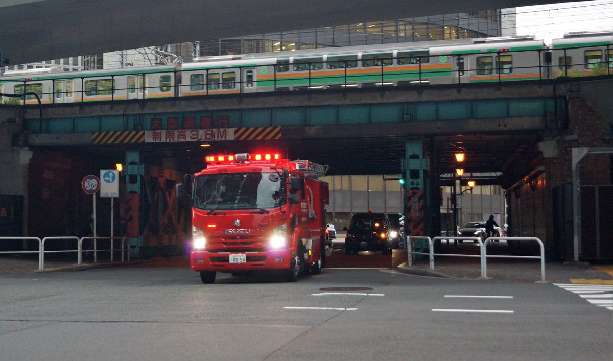 ジョリートロリー on Twitter