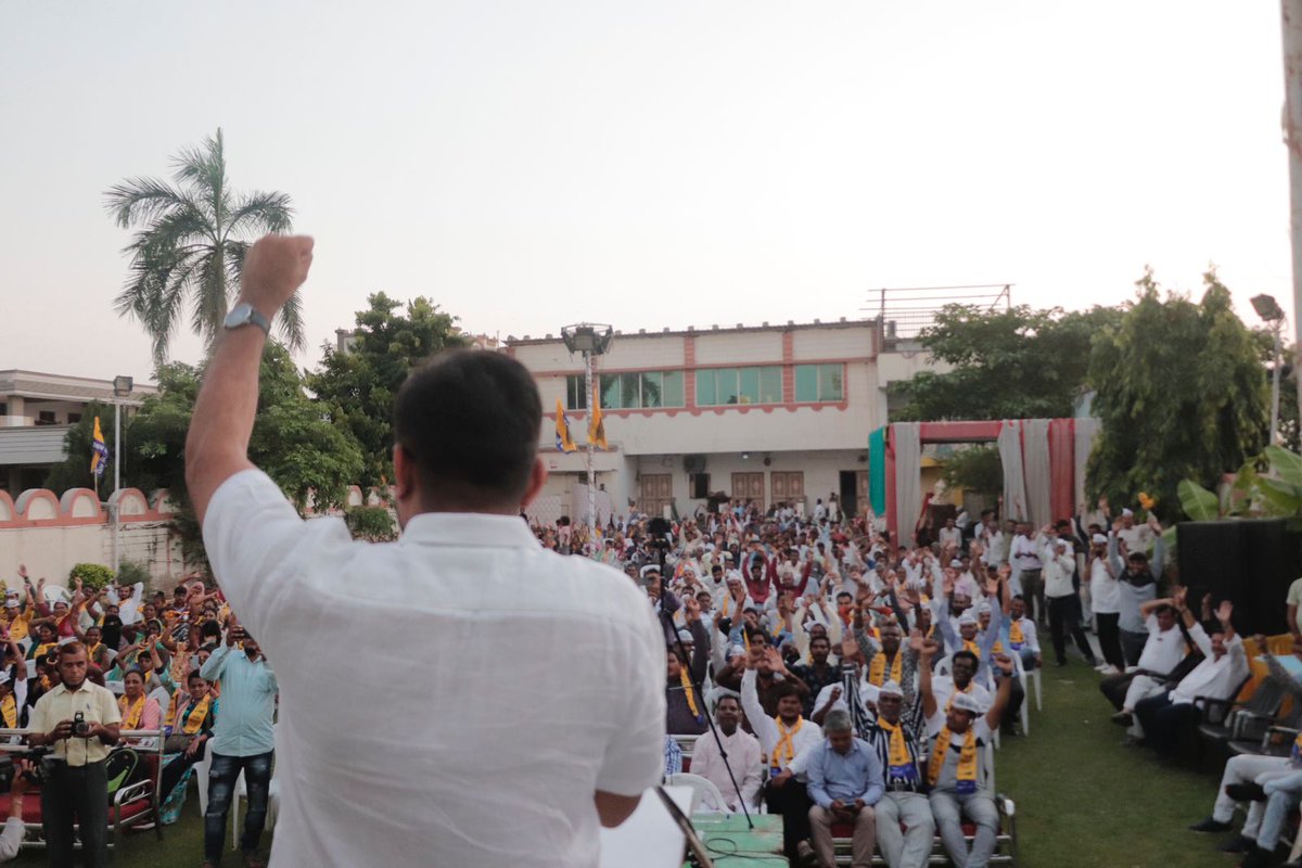 Gopal_Italia's tweet photo. Todays Jansabha at Naroda Vidhansabha area. https://t.co/j3K3oF06aN