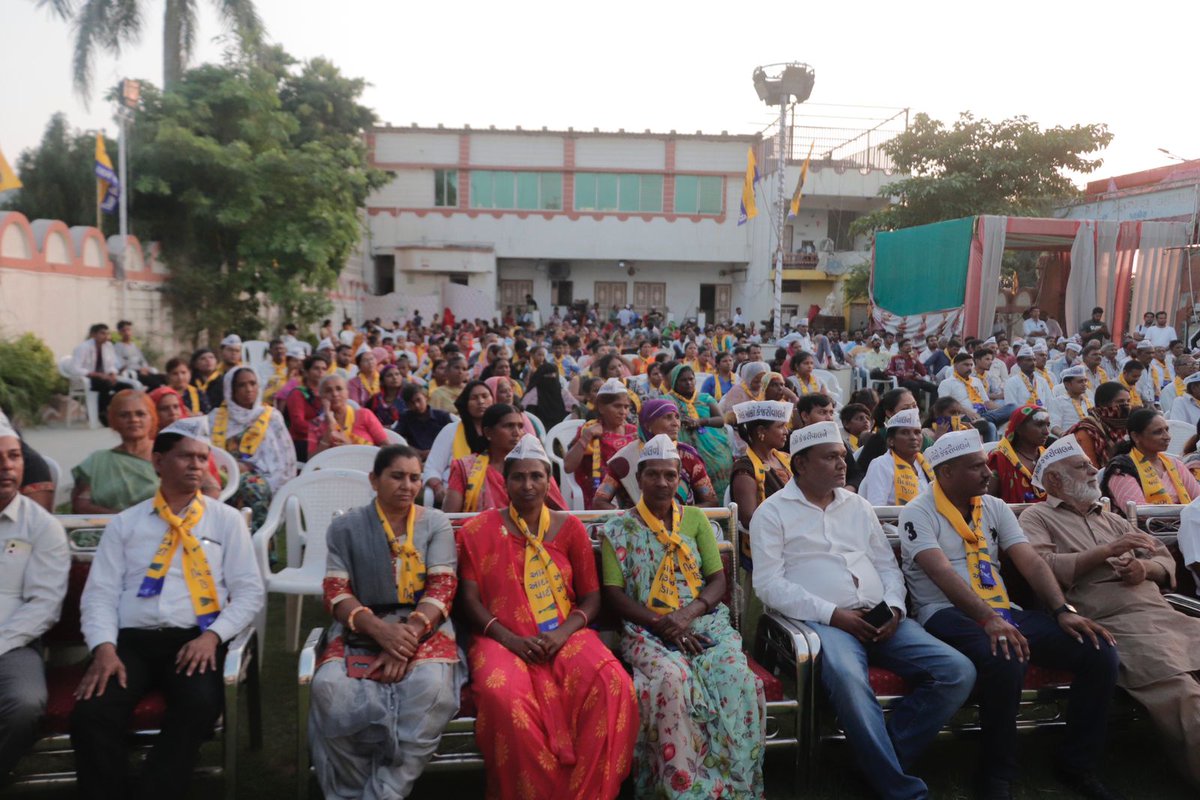 Gopal_Italia's tweet photo. Todays Jansabha at Naroda Vidhansabha area. https://t.co/j3K3oF06aN