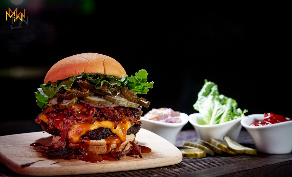 Burger with a side of thank god it's Friyaa! 

Shouts to:
 <a href="/fotodioxpro/">Fotodiox, Inc.</a> for their Warrior Series lights
Executive Chef of the <a href="/astros/">Houston Astros</a> Scott Strickland with <a href="/AramarkSports/">Aramark Sports + Entertainment</a>  and his Sous Chef Michael Croft.