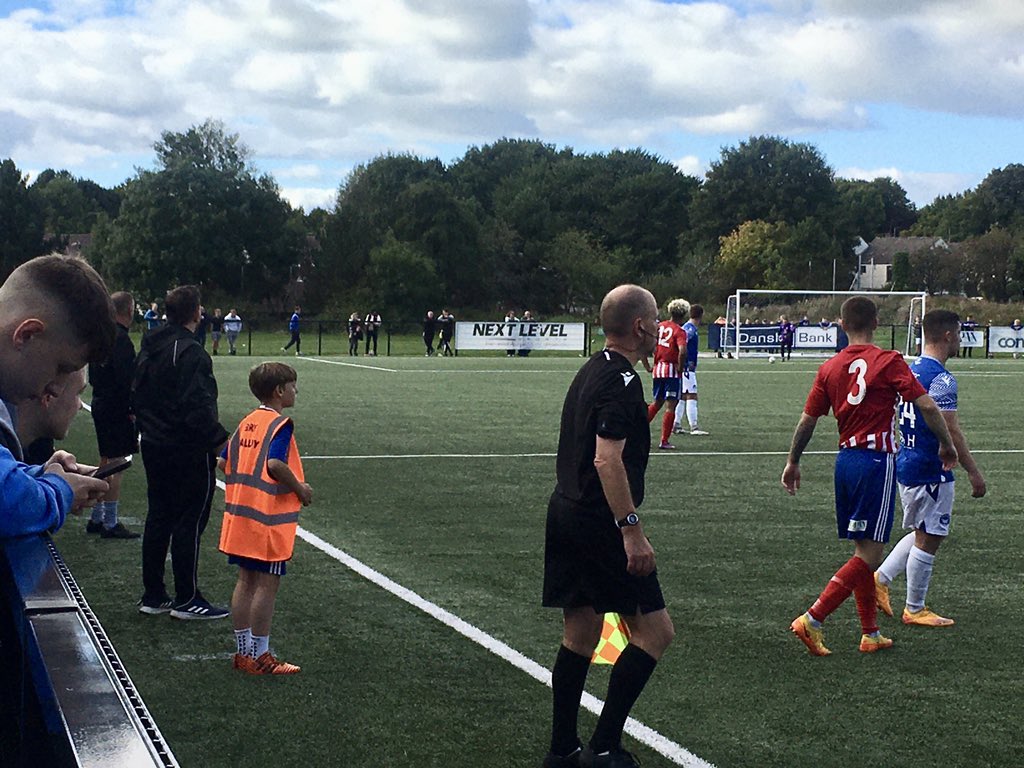 PaulVance63's tweet photo. Ballymacash Rangers v Bangor - Lough41 Premier Intermediate League - Bluebell Stadium, Rushmore Drive, Lisburn, Co Antrim… #BALBAN #NIFL #Lough41PIL #Lough41 #Seasiders #Ballymacash #TheCash https://t.co/FO4aZbBFFN