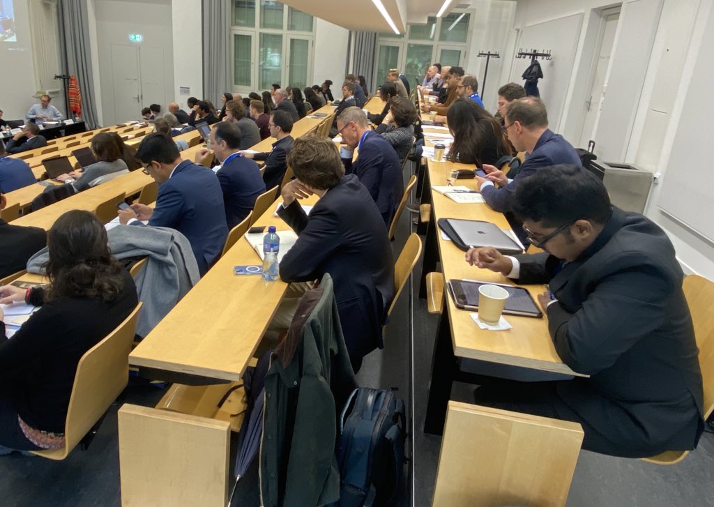 N_Albertoni's tweet photo. Terminando un enriquecedor encuentro en Suiza🇨🇭en el marco del Foro Mundial de Comercio. Por dos días, con colegas de varios países del mundo, analizamos el presente y futuro de la política y el comercio internacional. Gracias @WTIunibe @EUI_EU por la invitación #WorldTradeForum. https://t.co/d8KqVxlsDN