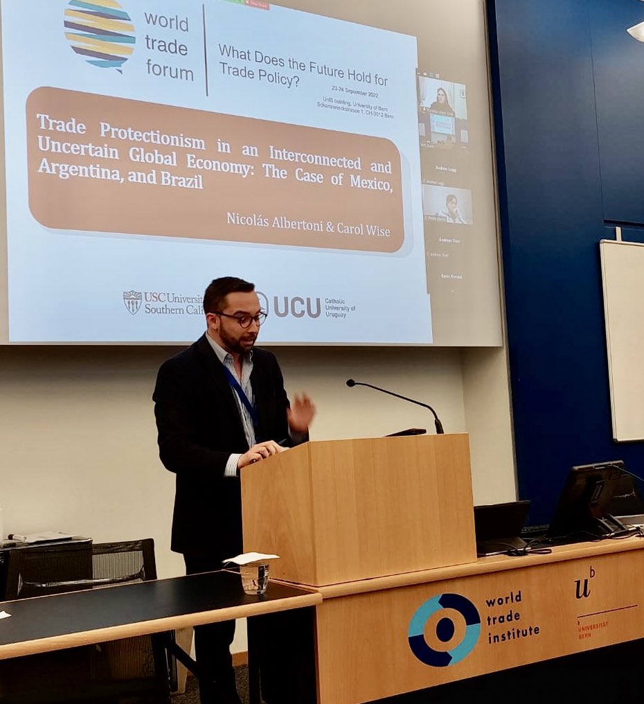 N_Albertoni's tweet photo. Terminando un enriquecedor encuentro en Suiza🇨🇭en el marco del Foro Mundial de Comercio. Por dos días, con colegas de varios países del mundo, analizamos el presente y futuro de la política y el comercio internacional. Gracias @WTIunibe @EUI_EU por la invitación #WorldTradeForum. https://t.co/d8KqVxlsDN