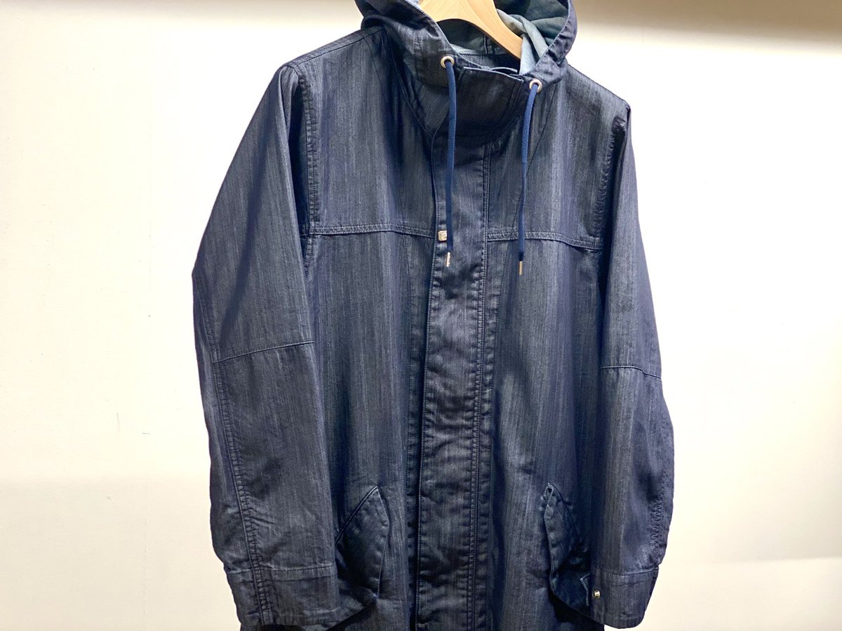 aokihifukustore's tweet image. 本日も沢山の皆様ありがとうございましたっ😊今大人気のシルクデニムコートが🧥こちらっ🔥🧥👖
↓
aokihifuku.base.shop/items/38350521

#青木被服
#青木俊樹
#オールウェザーコート
#全天候型
#デニムコート
#岡山デニム
#倉敷
#美観地区
#倉敷SOLA