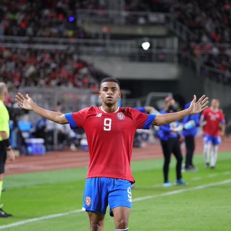 🔴⚪️⚫️ x 🔵⚪️🔴

#SAFC | @fedefutbolcrc