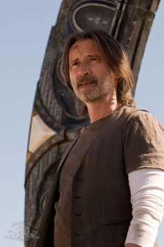trin66's tweet photo. @mgmstudios Robert Carlyle @robertcarlyle_ #SaveSGU #WeWantStargate @mgmstudios Bring Rush back!! https://t.co/DUQq5prKZw