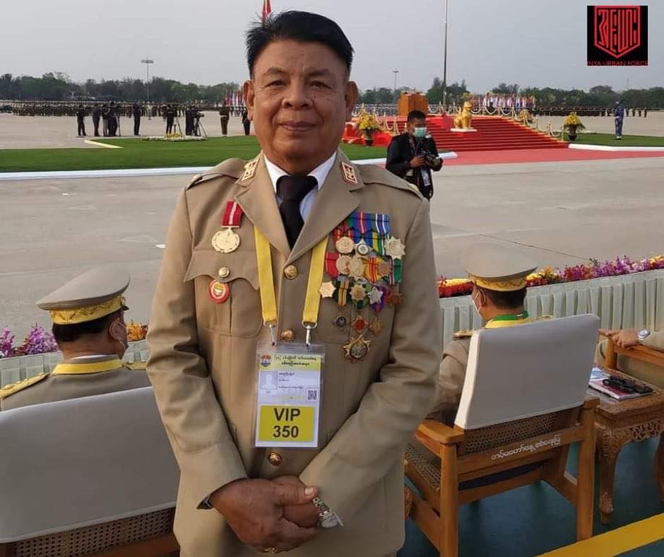 MizzimaNews's tweet photo. အငြိမ်းစား ဗိုလ်ချုပ်နှင့် သမက်ဖြစ်သူအငြိမ်းစားဗိုလ်ကြီးတို့အား သေနတ်ဖြင့် ပစ်သတ်ခဲ့ခြင်းနှင့် ပတ်သက်၍ Inya Urban Force မြို့ပြ ပြောက်ကျားတပ်ဖွဲ့နှင့် ဆက်သွယ်မေးမြန်းခြင်း 
==============

https://t.co/V1U2Vtt6Nu

#အငြိမ်းစားဗိုလ်ချုပ်အု��်းသွင် 
#အငြိမ်းစားဗိုလ်ကြီးရဲတေဇ
#Mizzima https://t.co/UfXcfvAC2i