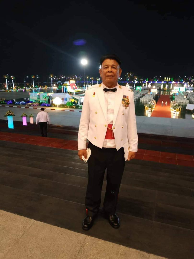 MizzimaNews's tweet photo. အငြိမ်းစား ဗိုလ်ချုပ်နှင့် သမက်ဖြစ်သူအငြိမ်းစားဗိုလ်ကြီးတို့အား သေနတ်ဖြင့် ပစ်သတ်ခဲ့ခြင်းနှင့် ပတ်သက်၍ Inya Urban Force မြို့ပြ ပြောက်ကျားတပ်ဖွဲ့နှင့် ဆက်သွယ်မေးမြန်းခြင်း 
==============

https://t.co/V1U2Vtt6Nu

#အငြိမ်းစားဗိုလ်ချုပ်အု��်းသွင် 
#အငြိမ်းစားဗိုလ်ကြီးရဲတေဇ
#Mizzima https://t.co/UfXcfvAC2i