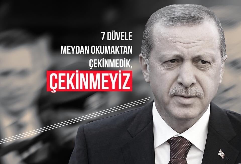 handan67777's tweet photo. " Sevdasızdan, Kavgasızdan, Öfkesizden Geri Dur.
Topuksuzdan, Tabansızdan, Ökçesizden Geri Dur.
Bir Üfürük Hissedince Sahte Pozisyon Alan,
Ot Misali Sonrasızdan, Öncesizden Uzak Dur..."
             Abdurrahim KARAKOÇ

Bu Yola Birlikte Kefenimizle Çıktık.

#SeninleyizErdoğan https://t.co/dnKPTpbihH