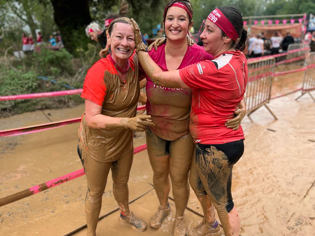 Lollipop2701's tweet photo. Beweisfoto dafür, dass die @SanHe_Schnitte ein Miststück ist, aber ich hab sie trotzdem lieb.
#MuddyAngelRun https://t.co/JyNVVd8tWH