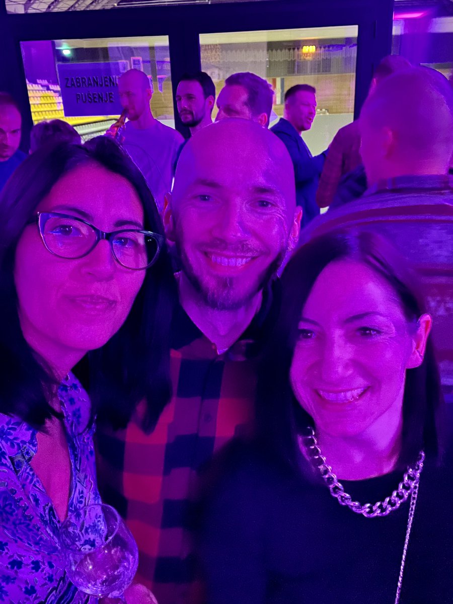 Supporting our friends at <a href="/DigitalLabin/">Digital Labin Conference</a> 🙌 It is great to see old friends and speakers <a href="/placigor/">Igor Plac</a> &amp; <a href="/csswizardry/">Harry Roberts</a> and meet new ones.