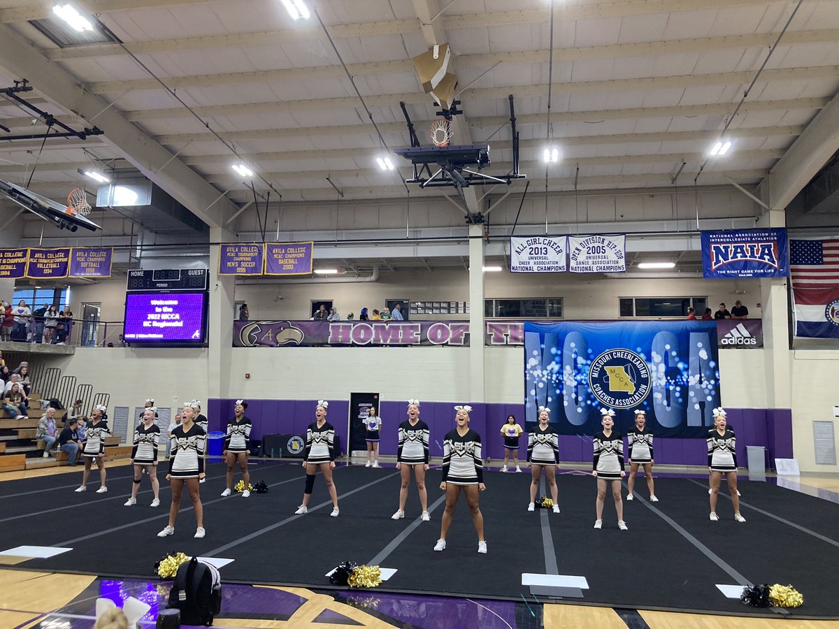 KariHarrisonEDU's tweet photo. What a performance LSHS Cheer!You rocked that! @LSHSAthletics @lstigercheer https://t.co/znj06gG4gi