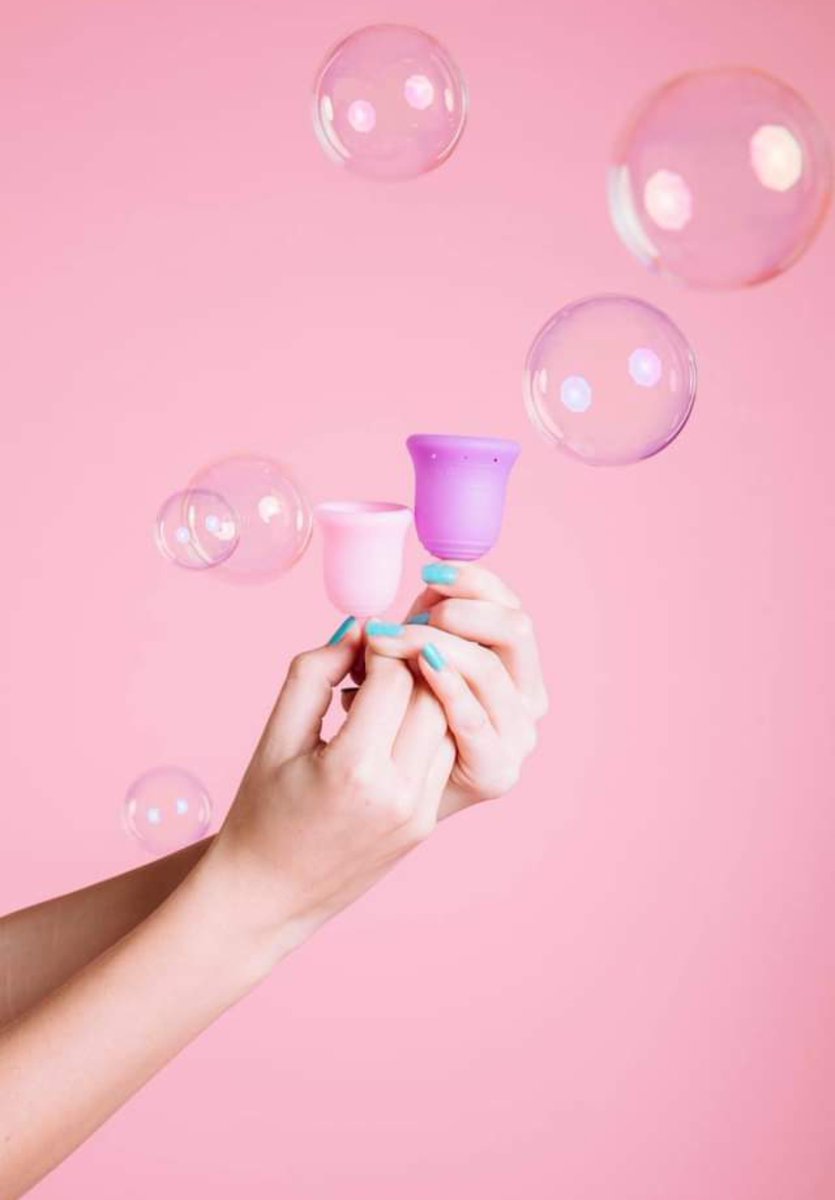 On a hot day like this, you probably just want to go out and spend some time doing outdoor activities with friends and family. If you happen to be on your period, our menstrual cup helps you to enjoy your period and also have a good time outside, without worrying about anything.