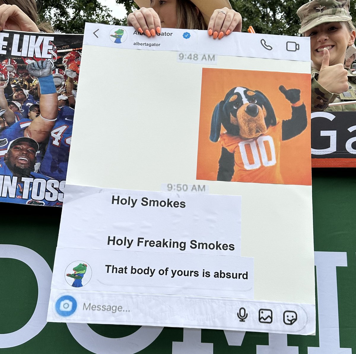 CollegeGameDay's tweet photo. Leaked DMs to @UTSmokey_00 😍 https://t.co/lx3UwLugO8