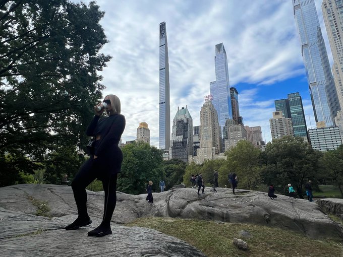 I🖤NY https://t.co/3eTp1ootOV<a href="/tag/newprofilepic"class="tags"><span>#newprofilepic</span></a>