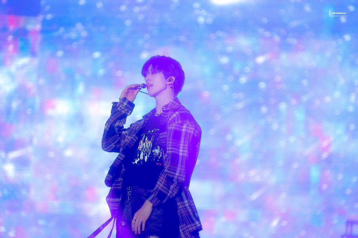 220923 리브콘 HQ #지성 #JISUNG 

그렇게도 사랑하는 우주에 있구나 🔭