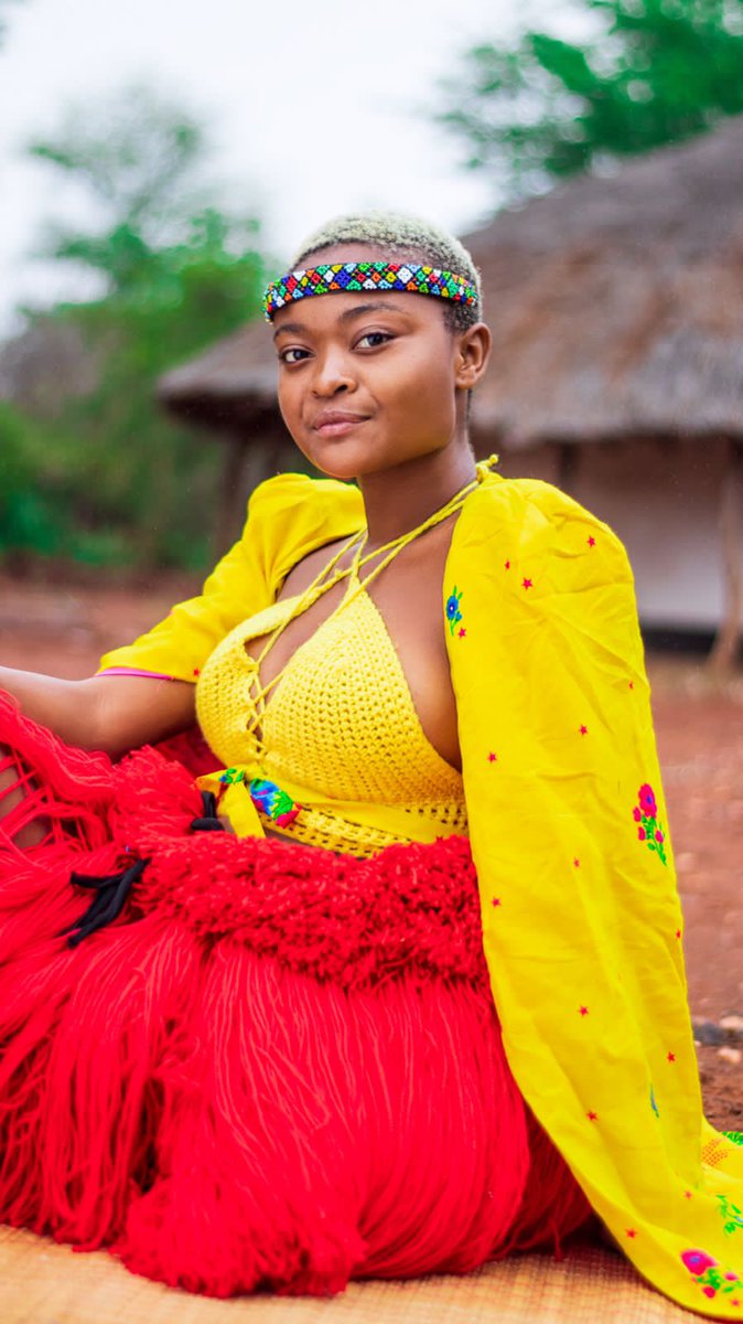 DeeMichaelss's tweet image. Happy Heritage Day!!.... 
💜🤍❤️🧡💛❤️💙💚
#HeritageDay