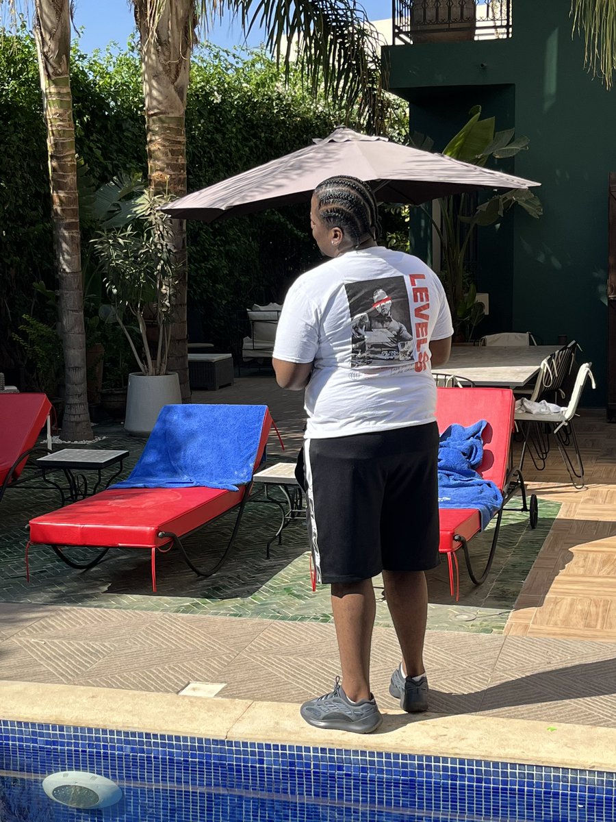 levelssldn's tweet photo. @HORRID_MX Styling our ‘Risk It’ T-shirt🎯 https://t.co/LqWoDZNeFh