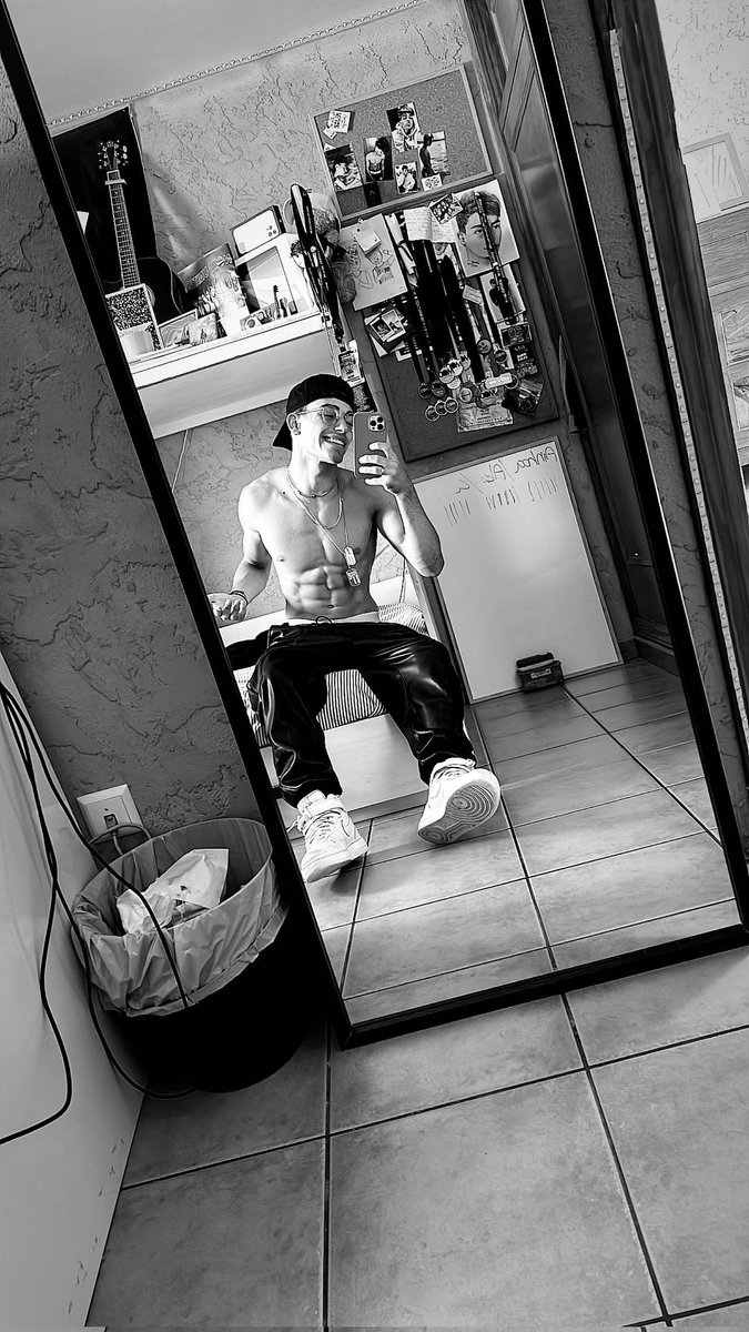PortalAlexbra's tweet photo. @alextopdancer | Instagram Stories https://t.co/unIwa9X62j