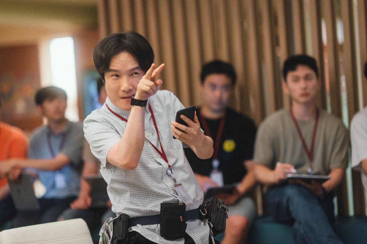 k_dramaindo_'s tweet photo. Coupang Play #Unicorn still cuts: #ShinHaKyun #WonJinAh #KimYoungAh #BaeYooRam #BaeYoonKyung #KimWook #LeeJongOk https://t.co/dvFqCfMtlz