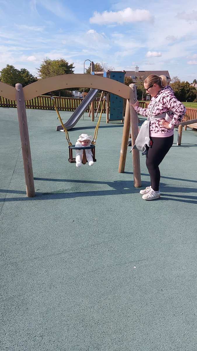 lauraridge_'s tweet photo. Just my 6 month old having an existential crisis on the swings #UokHun? https://t.co/t694zppjP8