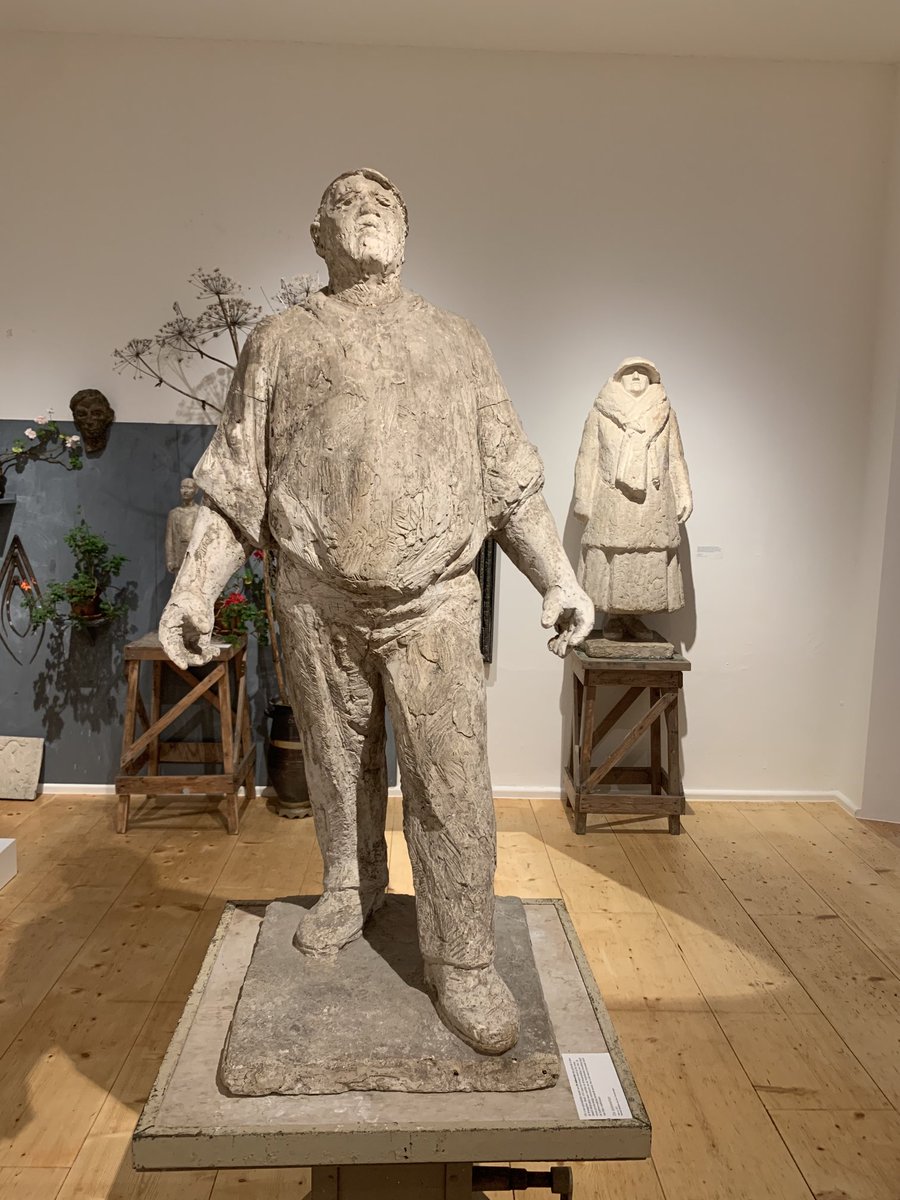 Kan het actueler? Beelden van ⁦<a href="/MariAndriessen/">mari andriessen</a>⁩  ⁦@MuseumHaarlem⁩ prachtige #tentoonstelling