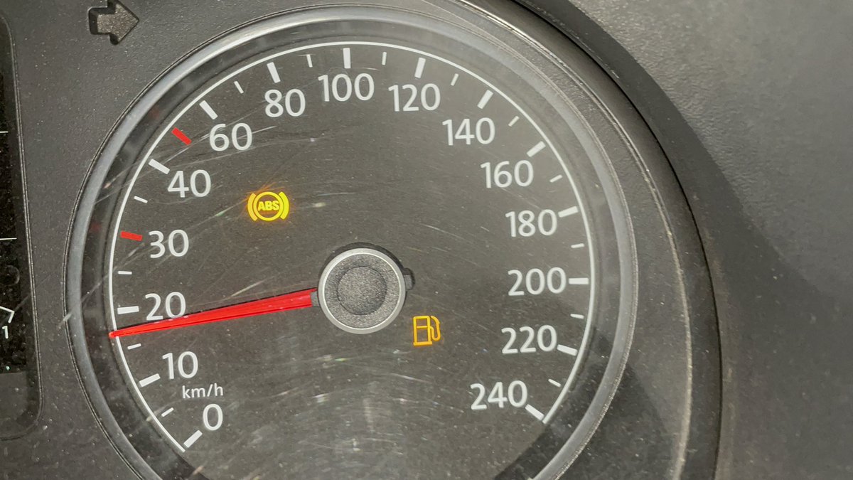 KumarRavindra44's tweet photo. It is very frequent issue.
I don’t understand why vw is failure to fix this issue. https://t.co/yq5Q0tqLB6