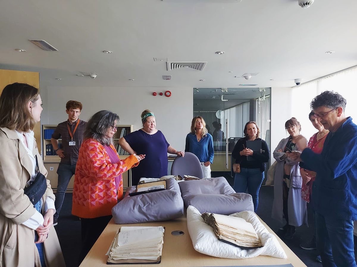 BevIillo's tweet photo. What a fantastic bunch of strong, creative women, using their practice to benefit communities &amp; tell unheard narratives 👏 To be in the same company &amp; thinking space as Matt Smith, Paul Scott and Jacqueline Bishop 🤯 @UlsterUniPhD #uuceramics #practicebasedphd #BCB #illustration https://t.co/24PwnH9UFw