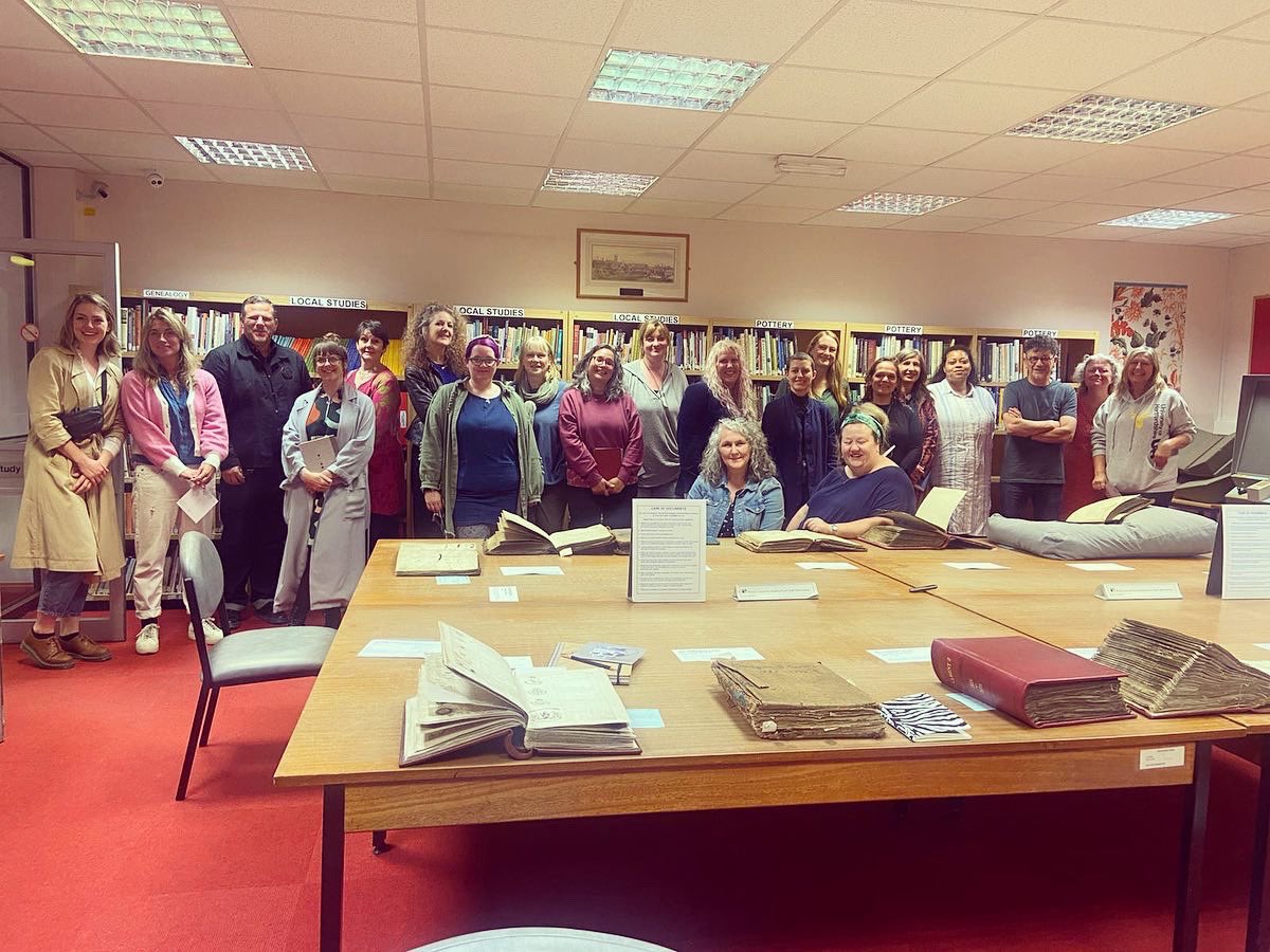 BevIillo's tweet photo. What a fantastic bunch of strong, creative women, using their practice to benefit communities &amp; tell unheard narratives 👏 To be in the same company &amp; thinking space as Matt Smith, Paul Scott and Jacqueline Bishop 🤯 @UlsterUniPhD #uuceramics #practicebasedphd #BCB #illustration https://t.co/24PwnH9UFw
