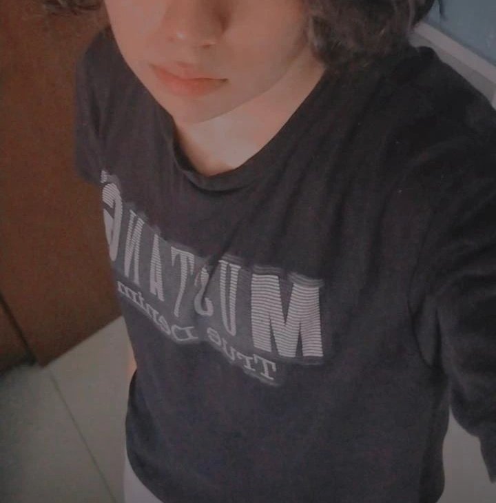 Adriakss's tweet photo. Hi everyone new to this and looking for moots 🫡🫡🫡 #gayteen #gay17 #gay18 https://t.co/jlRsviNGb3