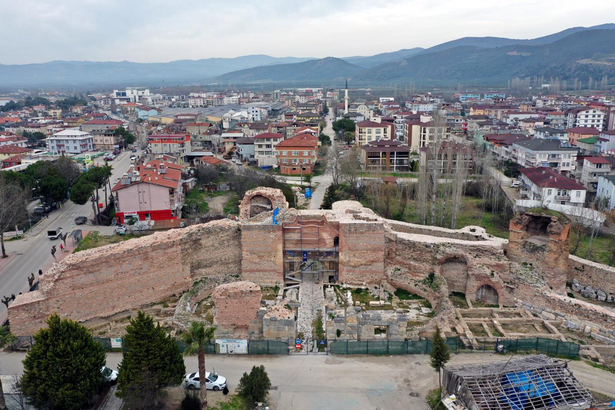 Alinur Aktaş