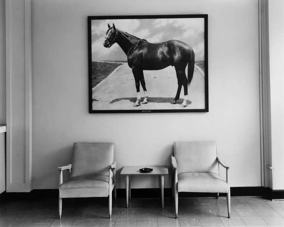 LKpaddy's tweet photo. Loan Office, Louisville, Kentucky, 1973 • Lynne Cohen • https://t.co/w9WzYdBSwf