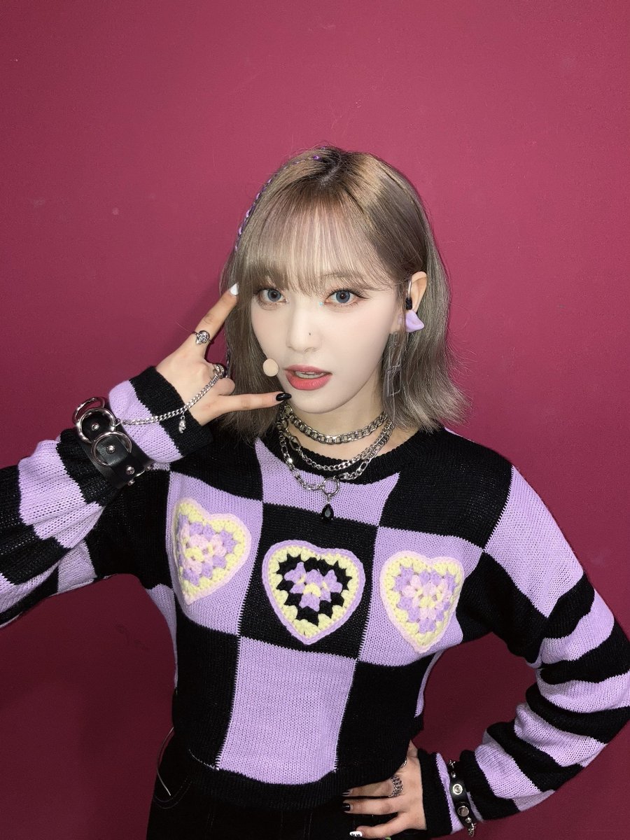 iBilllieve's tweet photo. Purple is indeed her color https://t.co/98HKGrZm6c