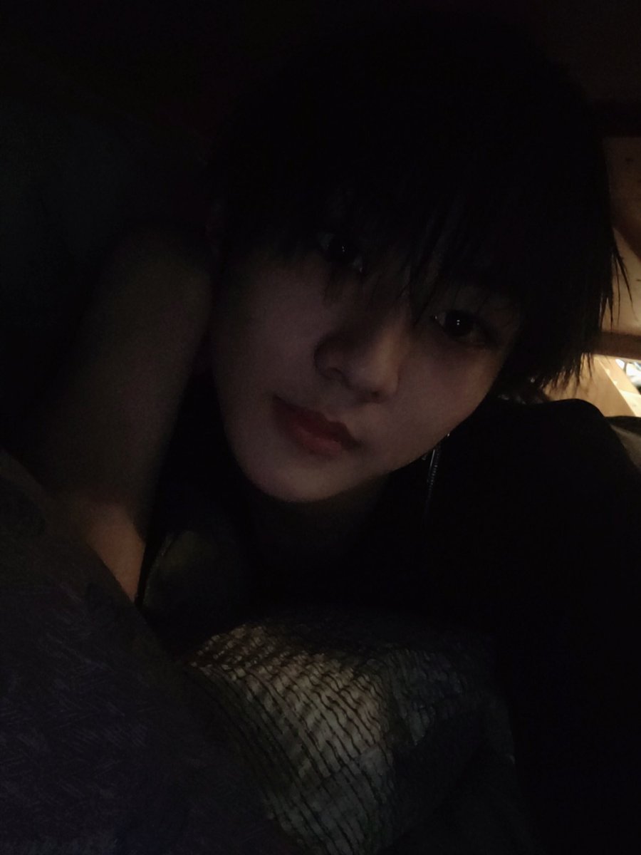 enhypenweverse's tweet photo. (2/2)

@ENHYPEN_members @ENHYPEN #ENHYPEN #엔하이픈 #JUNGWON #정원 https://t.co/olhJZWQmX9