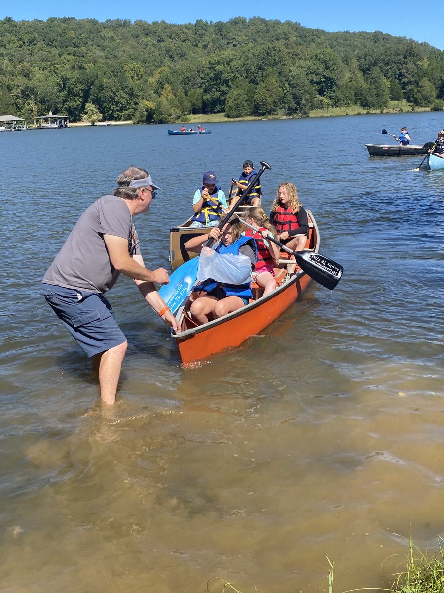esksaints's tweet photo. TRIBE11 had a great day at Grace Point! #thisisesk https://t.co/SbJStzCyvl