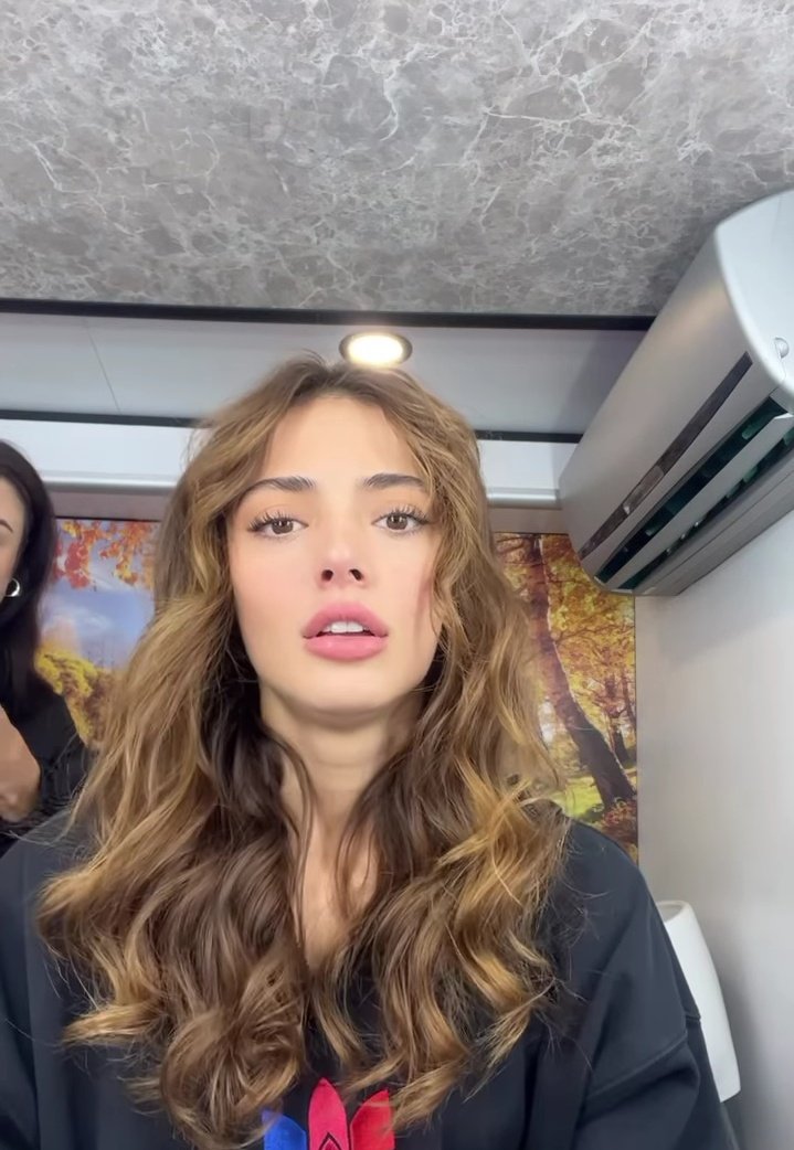 When we didn't see Kanat's jealousy in the last episode😂 <a href="/rsoyyturk/">Rabia Soytürk</a> #DuyBeni #EkKan #RabiaSoytürk #CanerTopçu