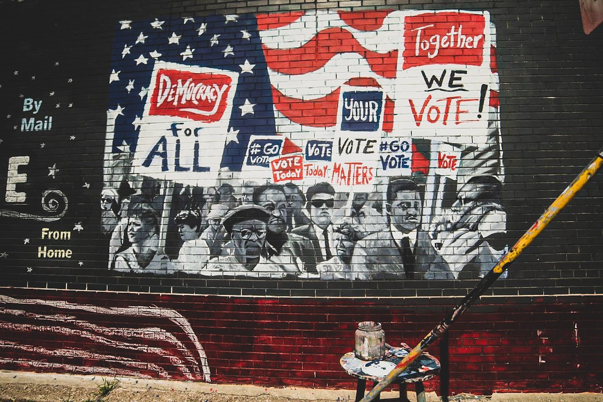 LCVoters's tweet photo. In Detroit, LCVEF's #DemocracyForAll program teamed up with artist Anthony Lee as part of our #ChalkTheVote campaign to encourage voters to turn out in mass to the polls. https://t.co/4pdcGEIWdz