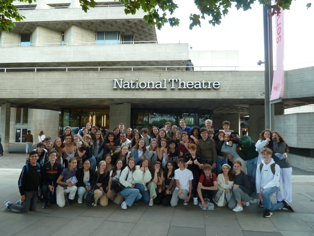 GCSE Drama have just witnessed a world class performance of THE CRUCIBLE at London's National Theatre. Watch out for a special 'SGS Suggests Podcast' celebrating all three of our theatre visits this September.